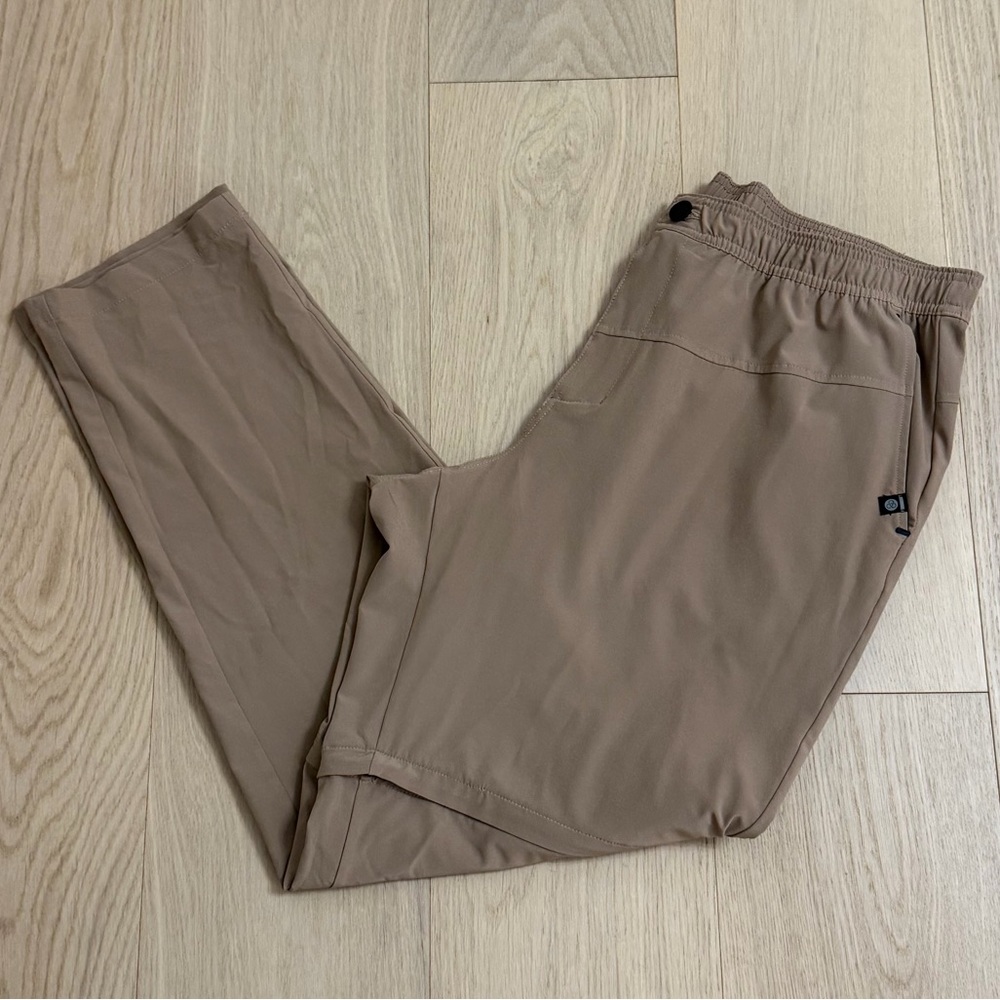 Zella Men’s Performance Pants to Shorts